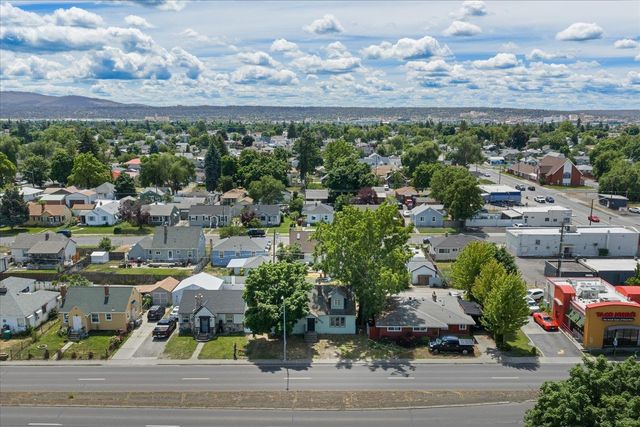 1024 E Wellesley Ave, Spokane, WA 99207