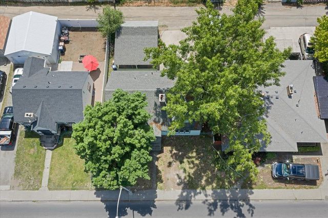 1024 E Wellesley Ave, Spokane, WA 99207