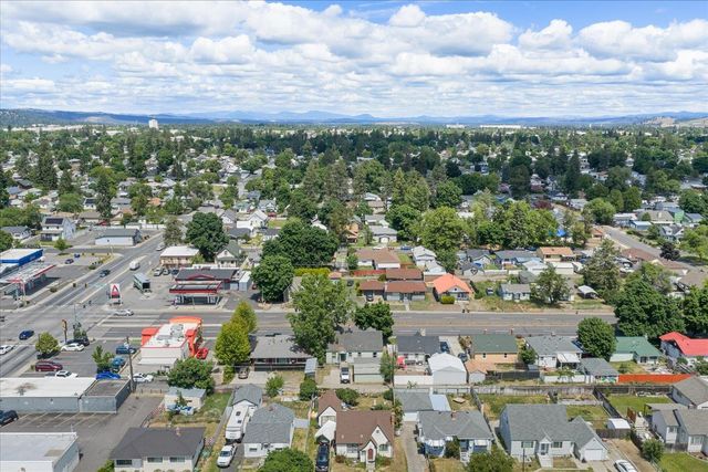 1024 E Wellesley Ave, Spokane, WA 99207