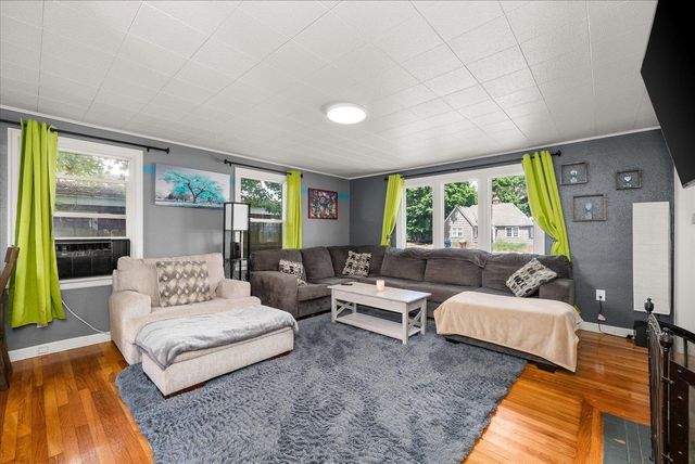 1024 E Wellesley Ave, Spokane, WA 99207