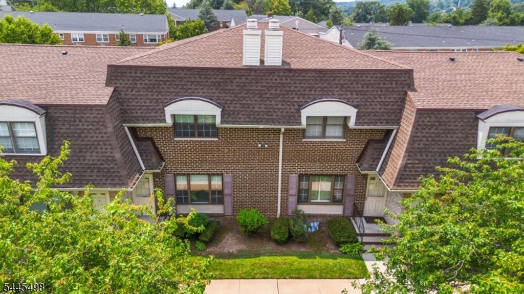 575 Grove St F3, Clifton City, NJ 07013 — photo 2