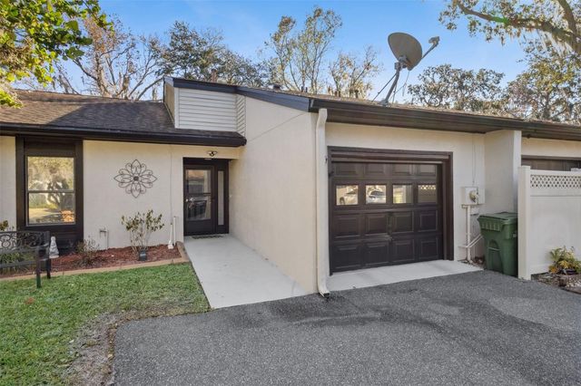 916 BELLE OAK DRIVE, Leesburg, FL 34748