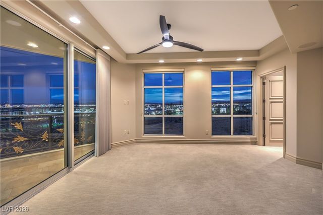 9101 Alta Drive 502, Las Vegas, NV 89145