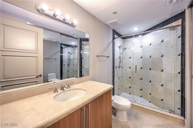 9101 Alta Drive 502, Las Vegas, NV 89145