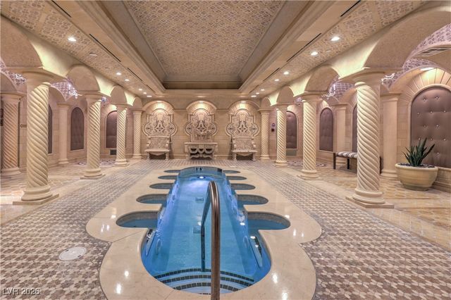 9101 Alta Drive 502, Las Vegas, NV 89145