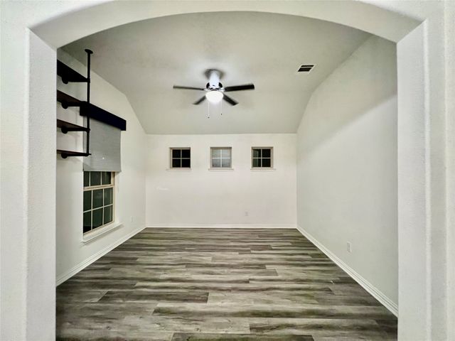 1429 Freesia Drive, Little Elm, TX 75068