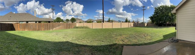 1429 Freesia Drive, Little Elm, TX 75068