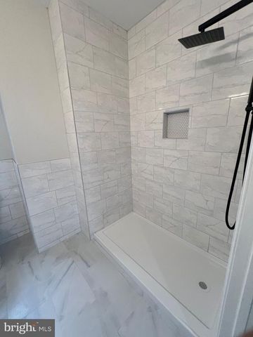 3821 N 17TH ST, Philadelphia, PA 19140