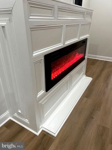 3821 N 17TH ST, Philadelphia, PA 19140