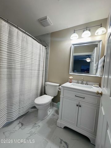 512 Abby Road, Middletown, NJ 07748