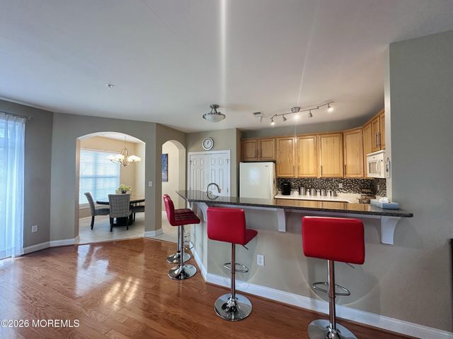 512 Abby Road, Middletown, NJ 07748