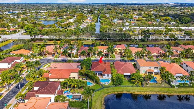 8782 NW 41st St, Cooper City, FL 33024