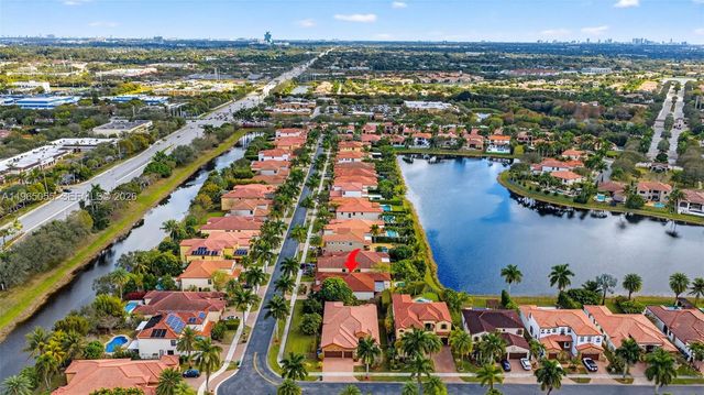 8782 NW 41st St, Cooper City, FL 33024