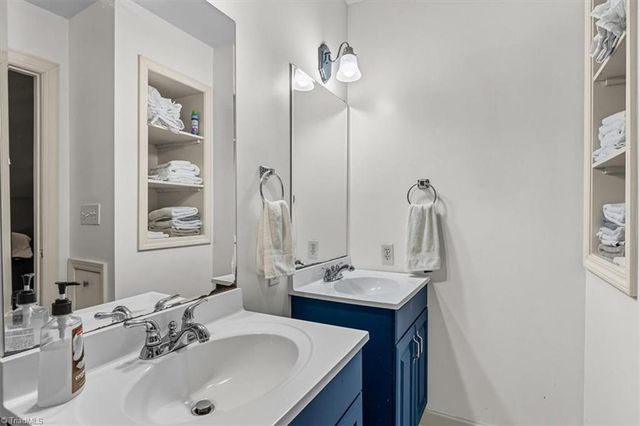 3102 Covewood Street, High Point, NC 27265