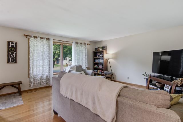 2231 Frank Street, Eau Claire, WI 54703
