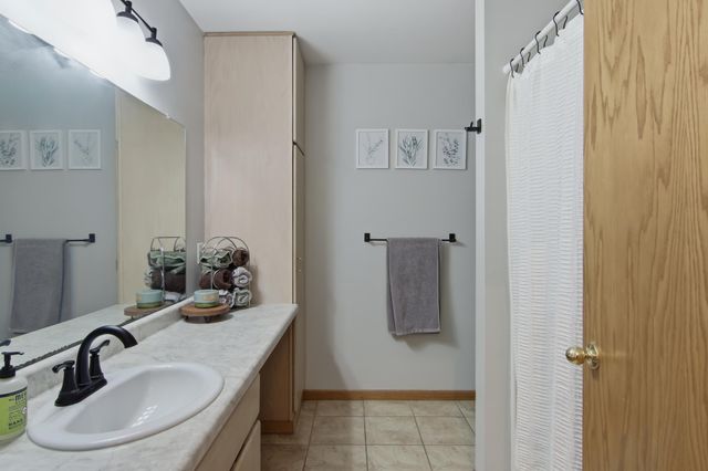2231 Frank Street, Eau Claire, WI 54703