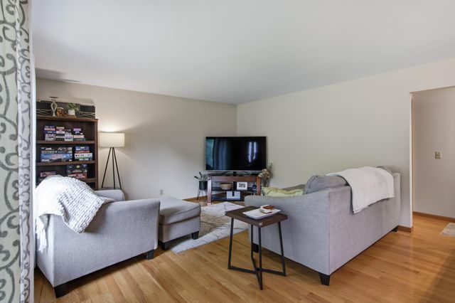 2231 Frank Street, Eau Claire, WI 54703