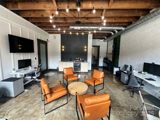 1930 Freedom Drive, Charlotte, NC 28208