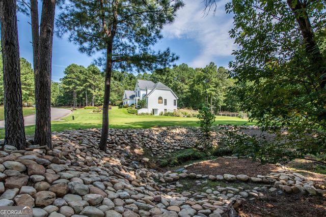 197 Evecliff Drive, Dallas, GA 30132