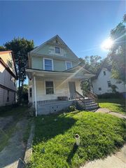 21 Arnett Boulevard, Rochester, NY 14611