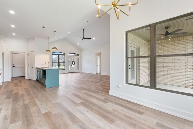 4 Evening Star Cove, Greenbrier, AR 72058