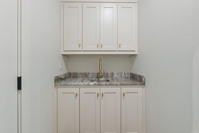 4 Evening Star Cove, Greenbrier, AR 72058