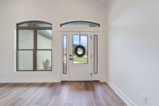 4 Evening Star Cove, Greenbrier, AR 72058