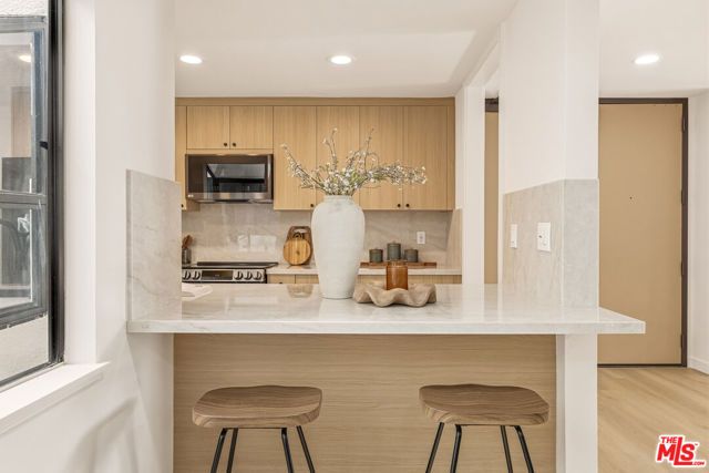 311 Bora Bora Way 3207, Marina Del Rey, CA 90292