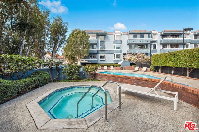 311 Bora Bora Way 3207, Marina Del Rey, CA 90292