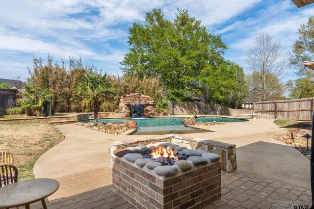 1509 Cooks Xing, Tyler, TX 75703