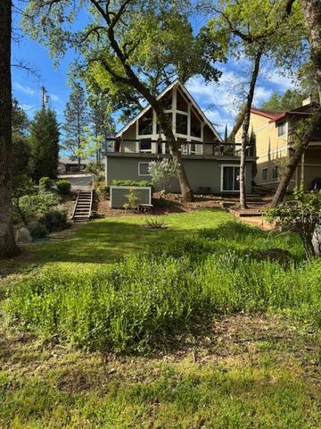 11284 Greenbriar Way, Auburn, CA 95602
