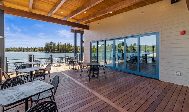 11284 Greenbriar Way, Auburn, CA 95602