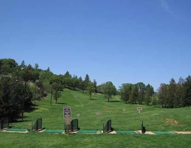 11284 Greenbriar Way, Auburn, CA 95602