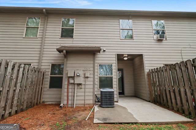 504 Jefferson Chase Street SE, Atlanta, GA 30354