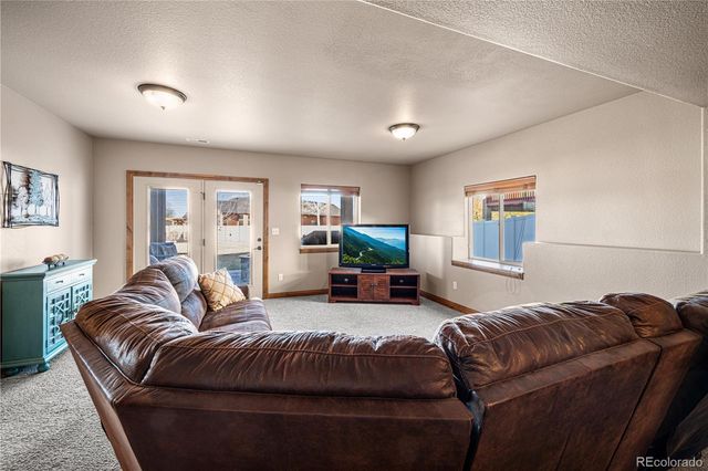 5411 Costa Mesa, Pueblo, CO 81005