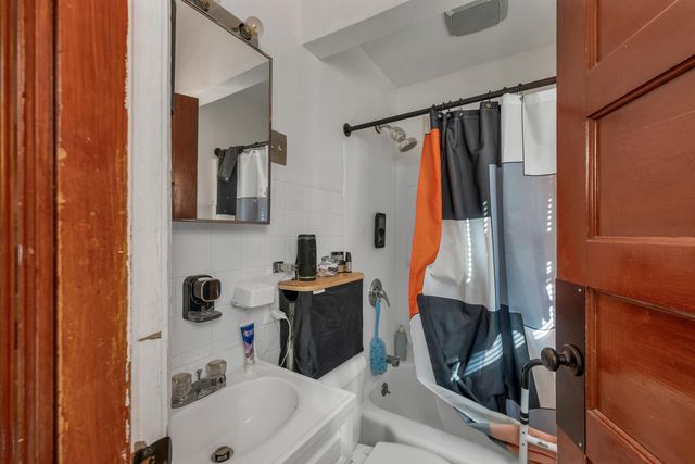 599 Beech Street, Manchester, NH 03104