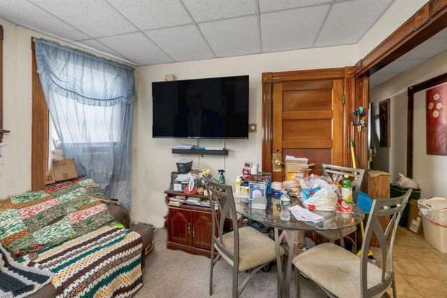 599 Beech Street, Manchester, NH 03104