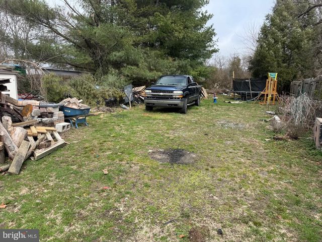 1014 SPRUCE ST, Vineland, NJ 08360