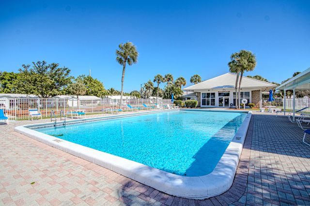 2850 W Golf Boulevard 210, Pompano Beach, FL 33064