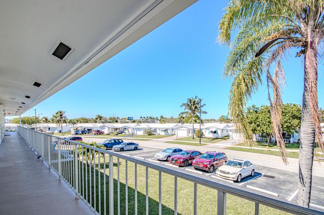 2850 W Golf Boulevard 210, Pompano Beach, FL 33064