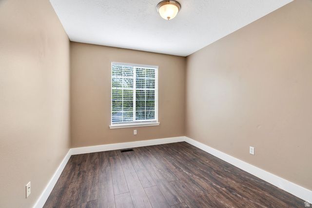 3741 E BLACKHAWK RD, Eagle Mountain, UT 84005