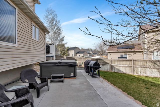 3741 E BLACKHAWK RD, Eagle Mountain, UT 84005