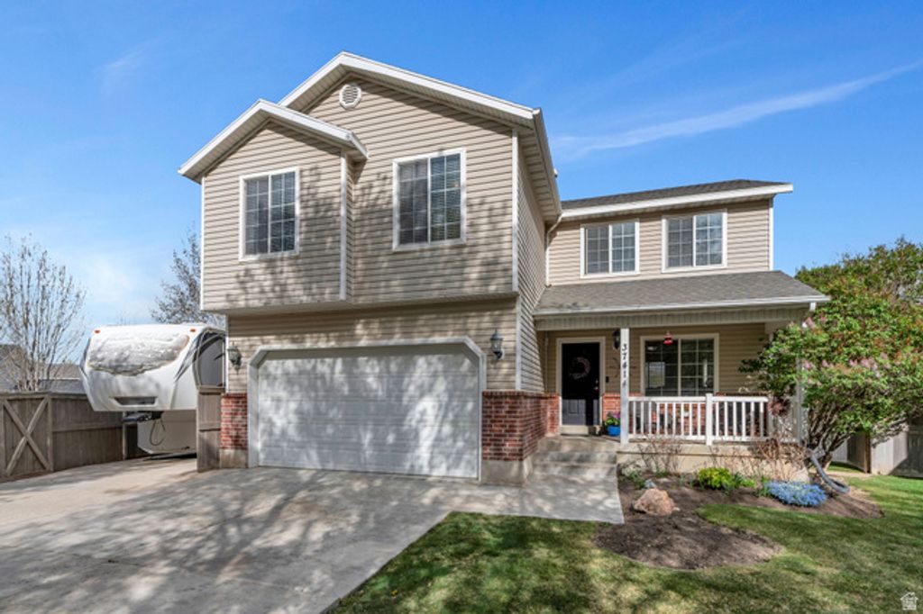 3741 E BLACKHAWK RD, Eagle Mountain, UT 84005