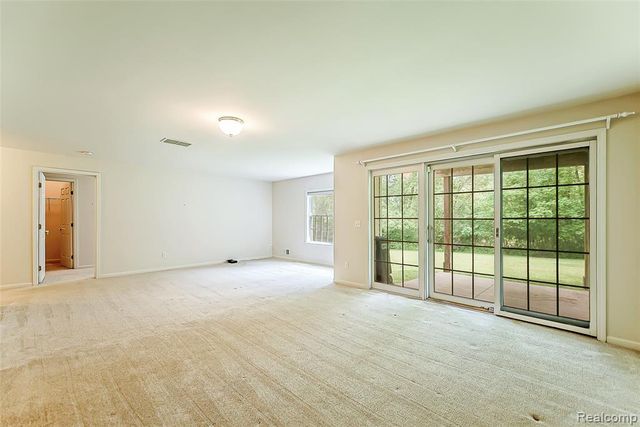 7509 Lake Street, Dexter, MI 48130