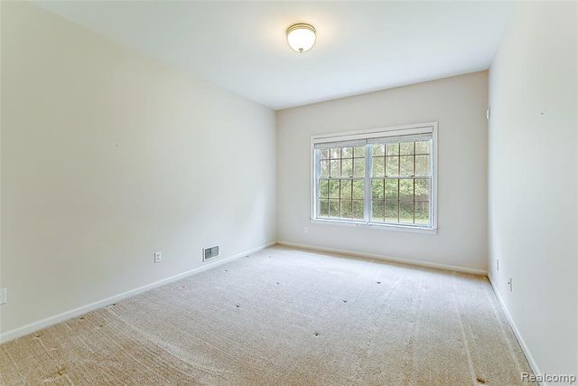 7509 Lake Street, Dexter, MI 48130