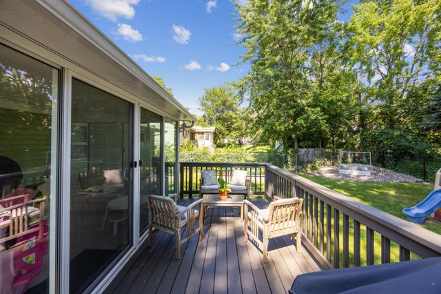 3224 Hillsboro Avenue N, New Hope, MN 55427