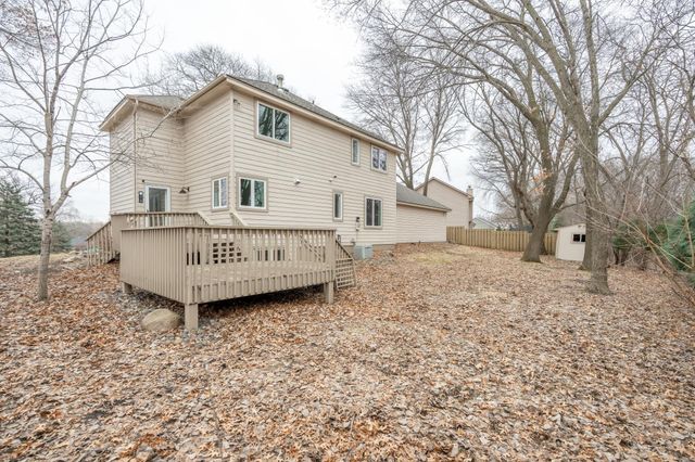 4809 Four Seasons Drive, Eagan, MN 55122