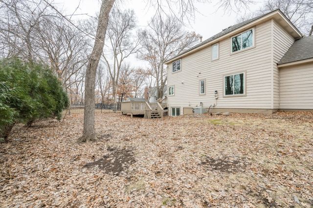 4809 Four Seasons Drive, Eagan, MN 55122