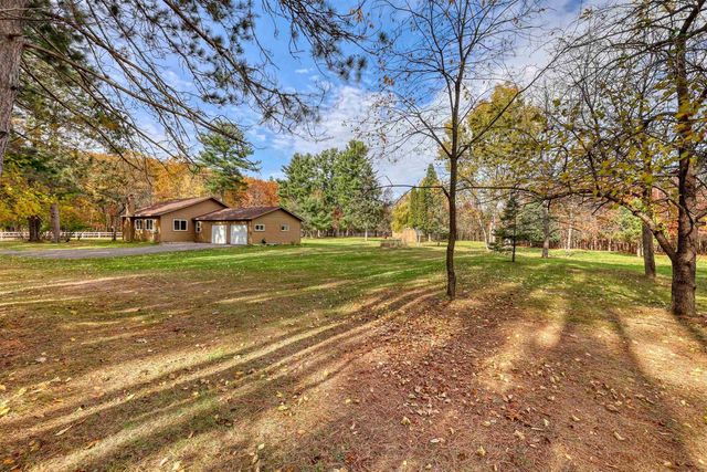 10292 N McClaine Rd, Hayward, WI 54843