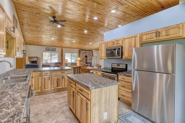 10292 N McClaine Rd, Hayward, WI 54843